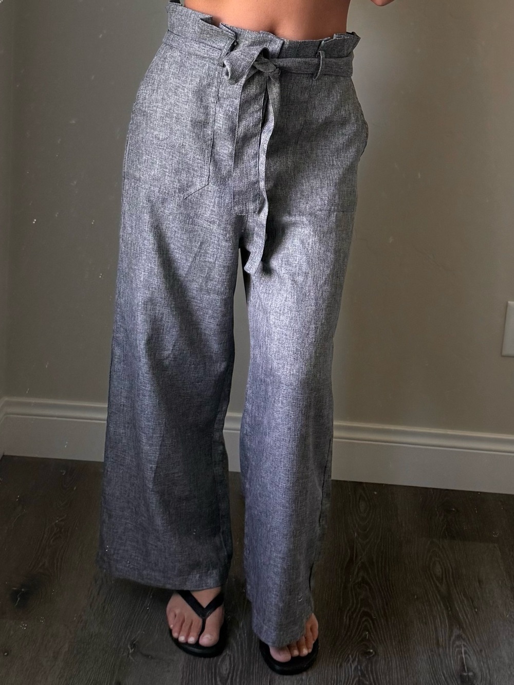 DO+BE High-Waist Paperbag Linen-Blend Wide Leg Pants in Gray